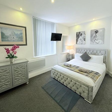 Large Luxury Apartment 블랙풀 외부 사진